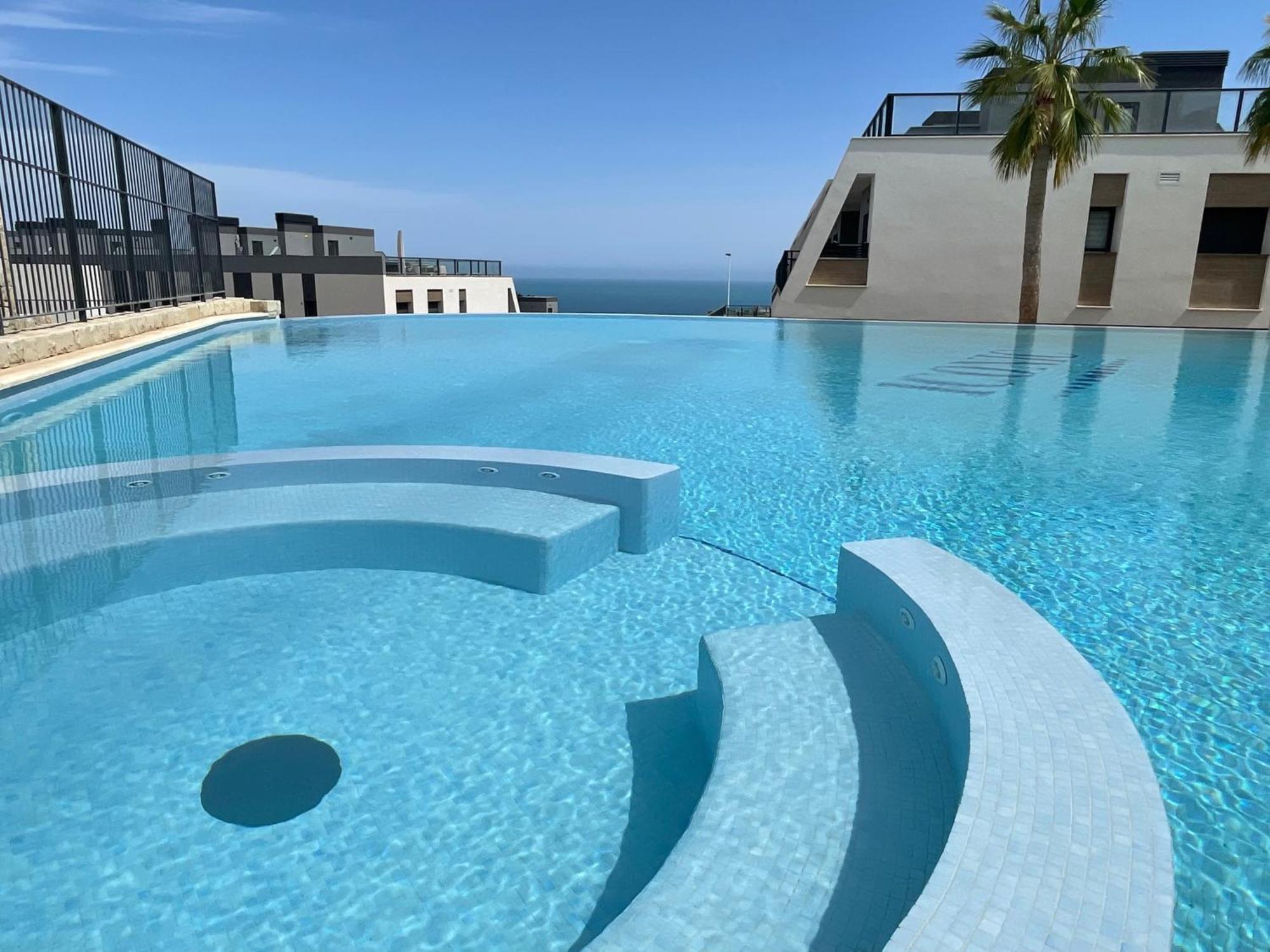 Iconic Alluba Alicante Luxury Bay غران ألاكانت المظهر الخارجي الصورة